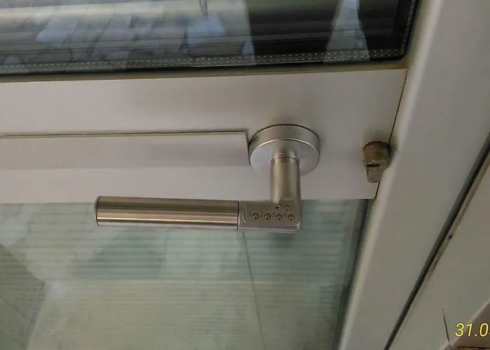 Monolocale Via Leopardi 3*