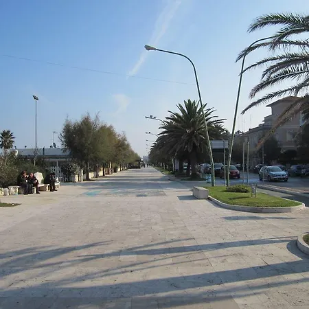 Monolocale Via Leopardi Gasthuis